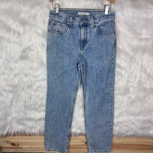 Levi low pro straight jeans size 26